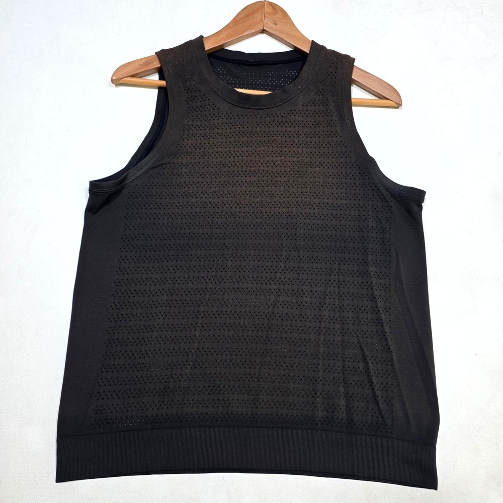 Lululemon Breeze By Muscle Tank Womens 10 Black Perforated Running Workout Top